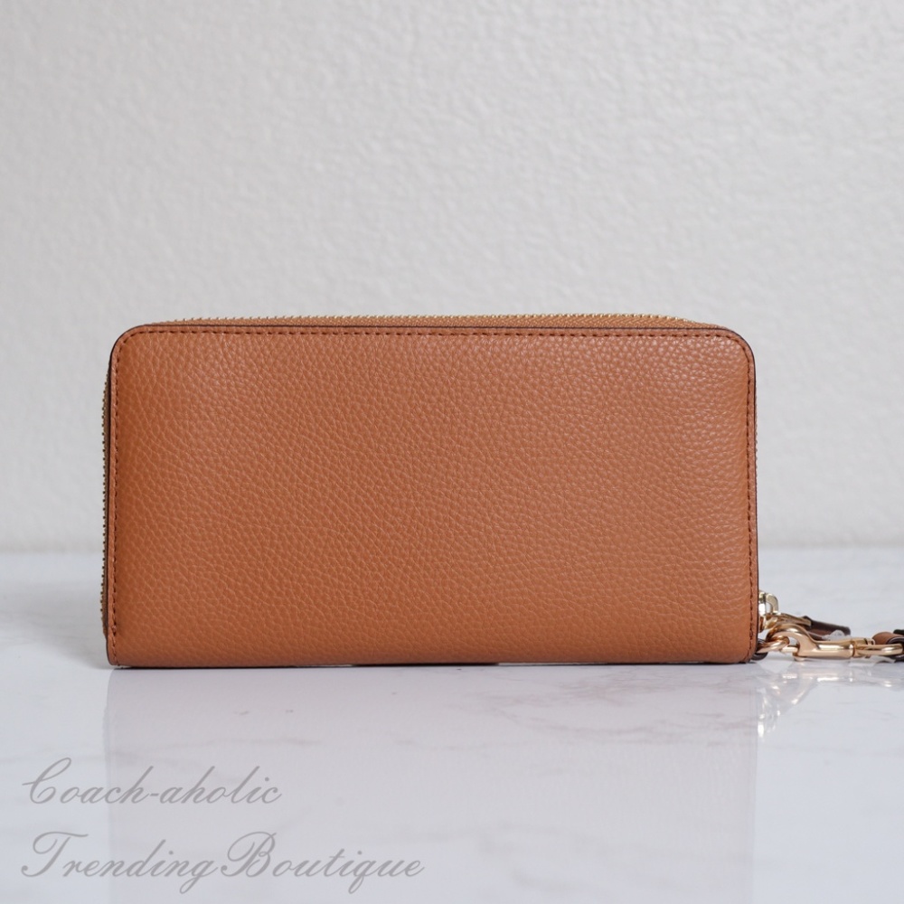 NWT Coach Leather Accordion Zip Wallet/Wristlet - Picture 2 of 8